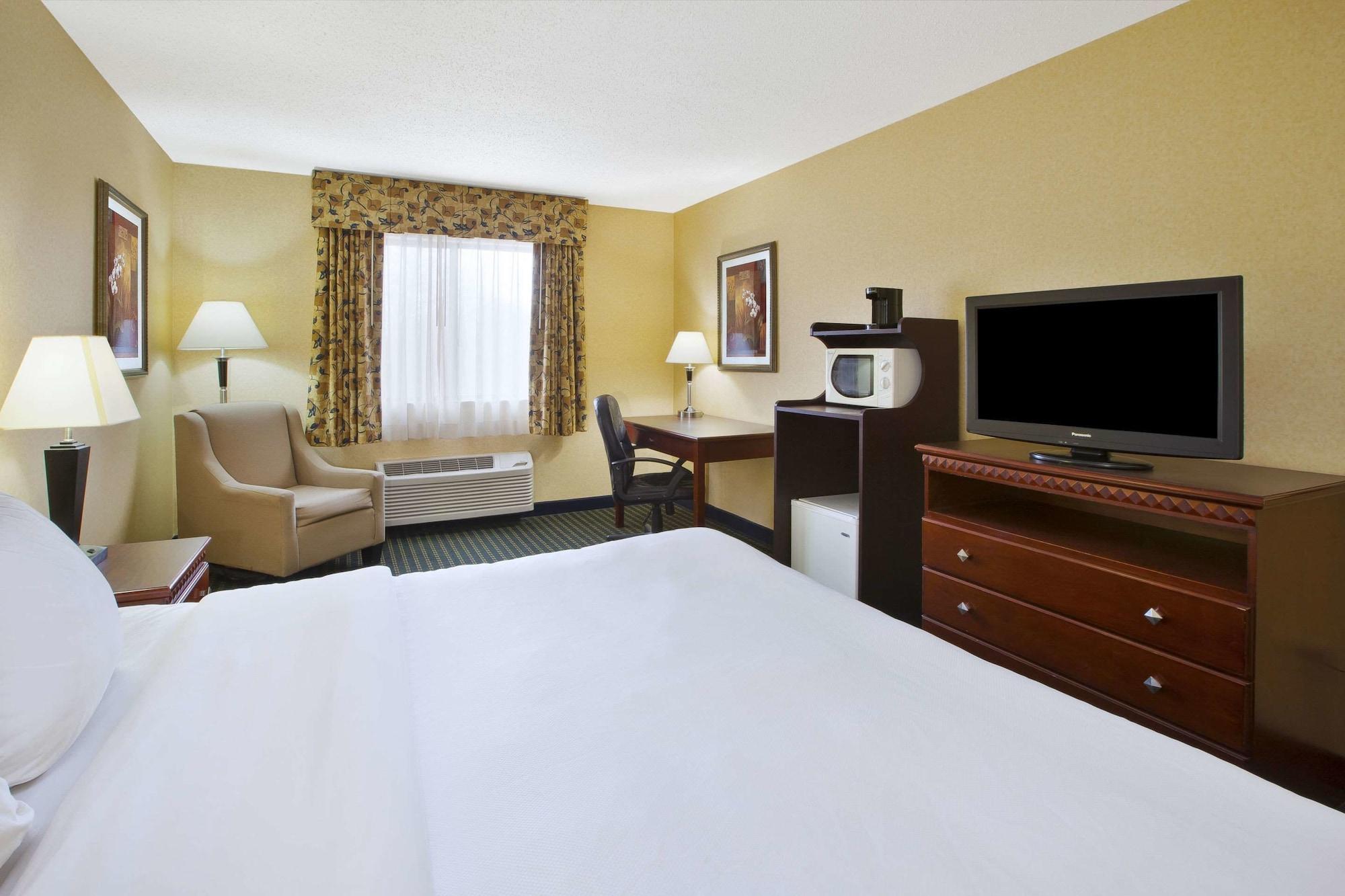 Quality Inn Marshall Near I-69 Eksteriør billede