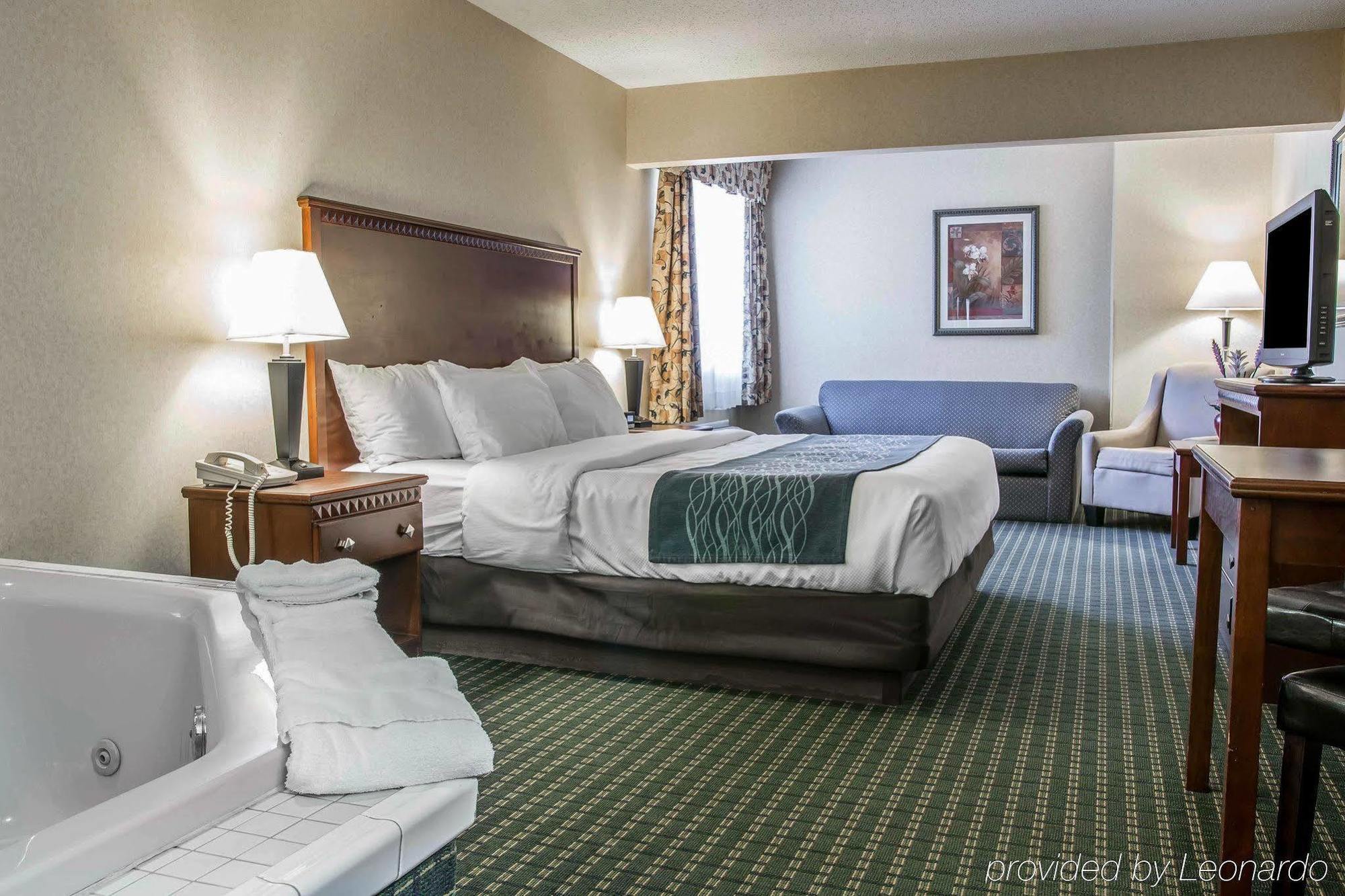 Quality Inn Marshall Near I-69 Eksteriør billede